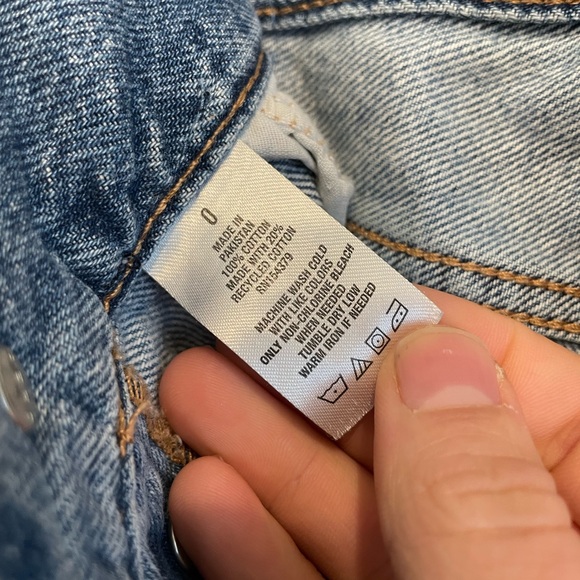 Aeropostale Boyfriend Short Distressed Jean Shorts Women’s Size 0 - Picture 7 of 10